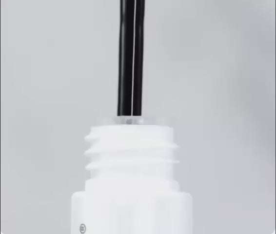 Charger la vidéo : Sérum fortifiant pour la croissance des cils